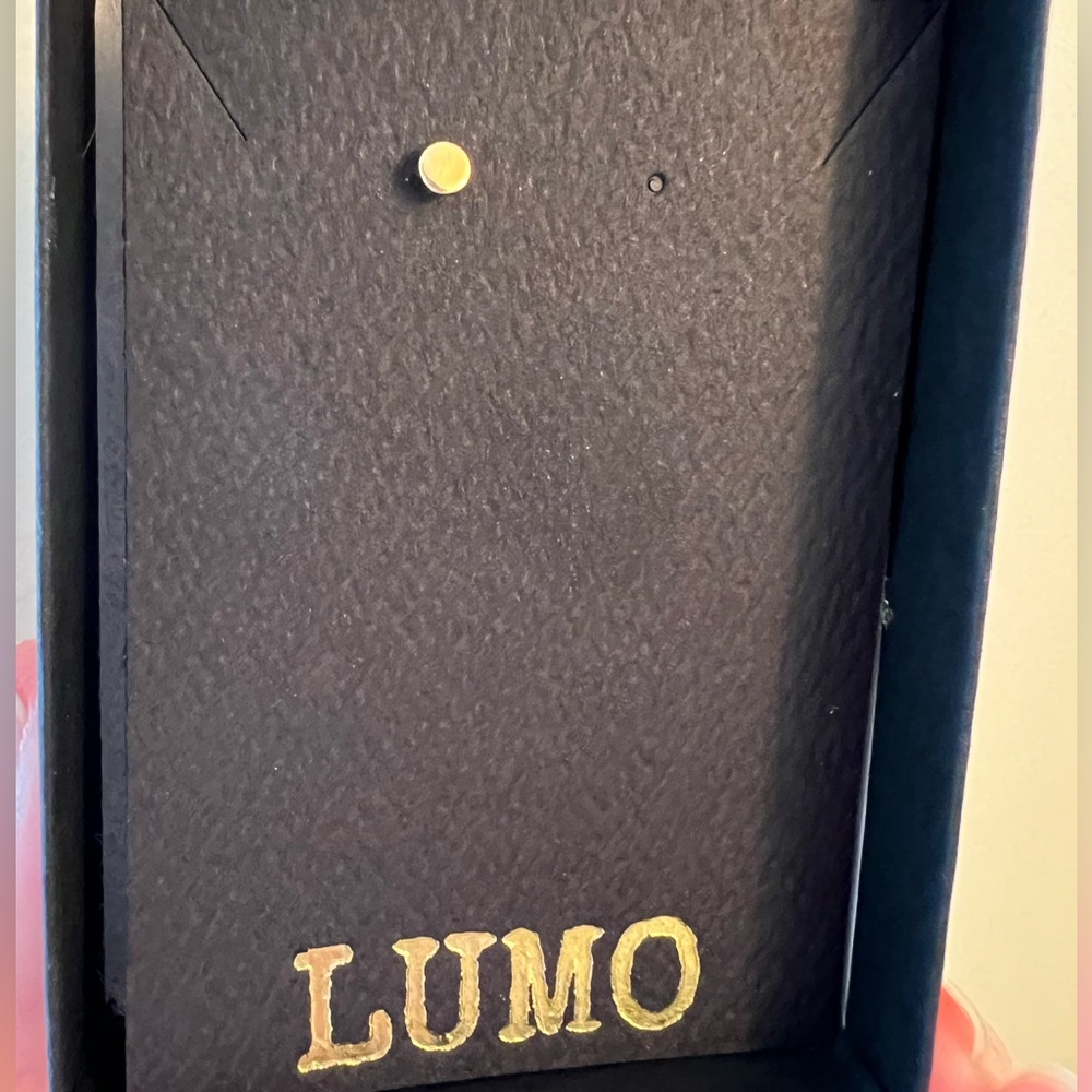 LUMO 14K gold flat disc stud earring.  New in box. Hand crafted.